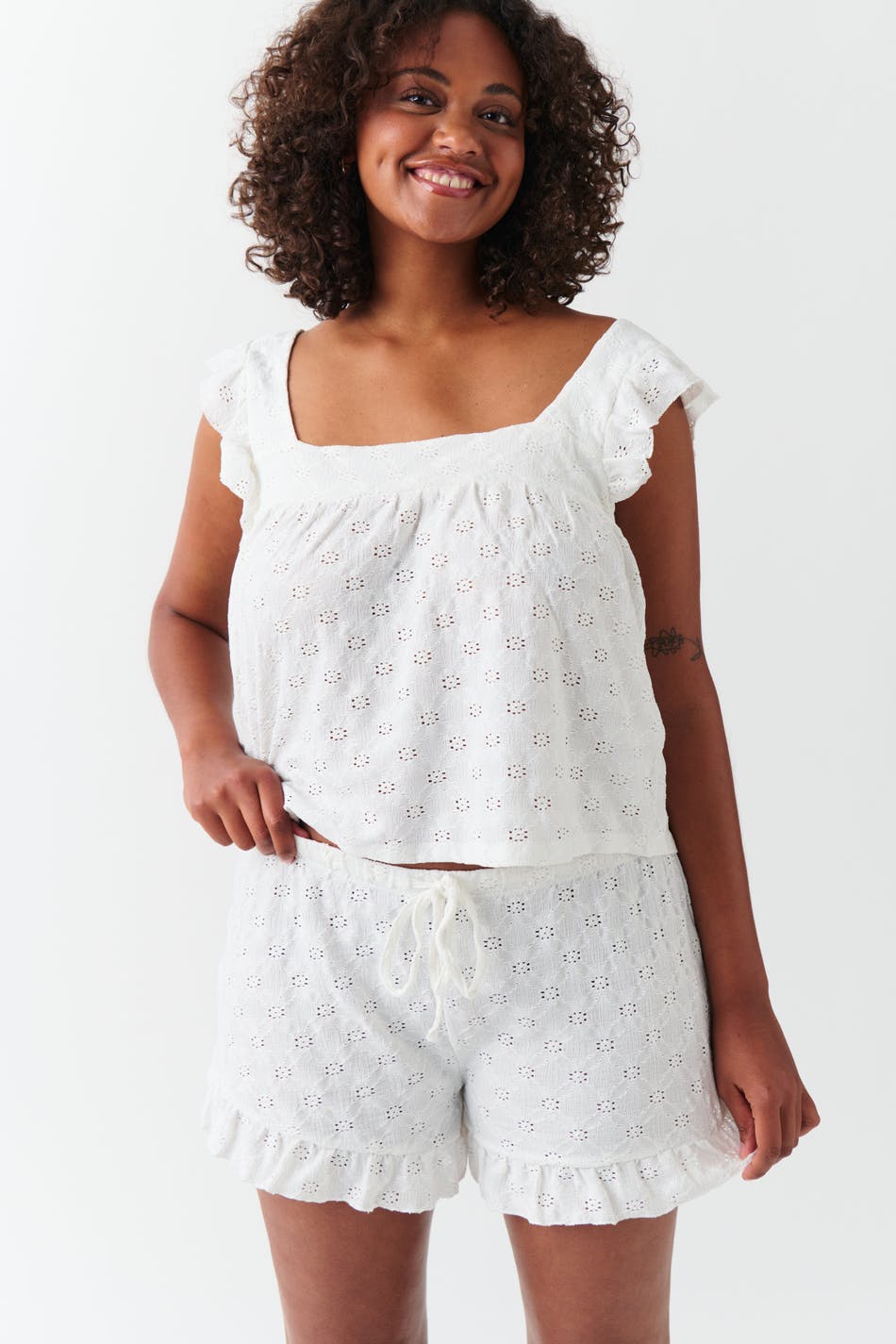 Broderie anglaise shorts