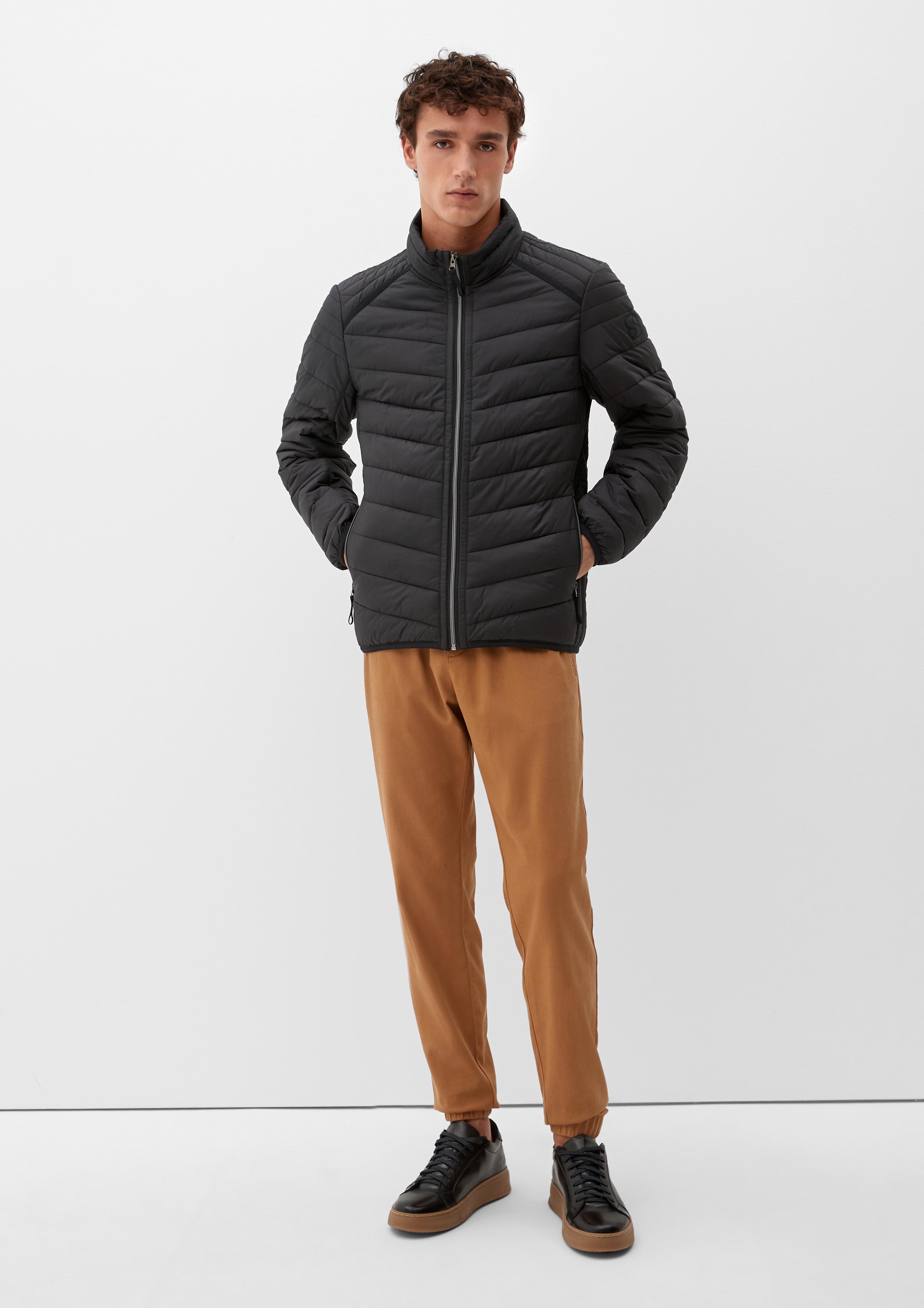 Leichte Jacke mit Steppung  2120684-9999