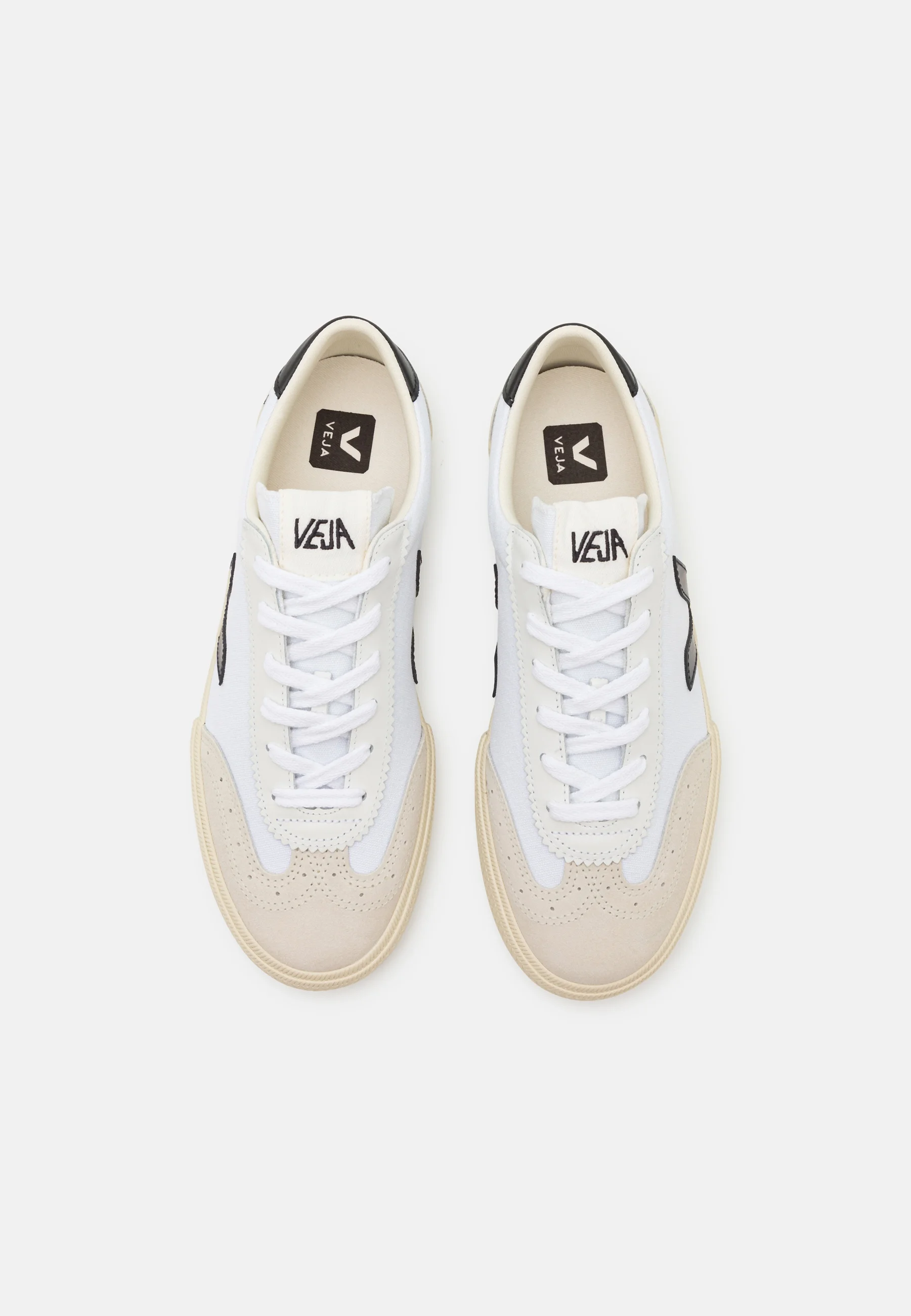 Veja VOLLEY - Zapatillas bajas