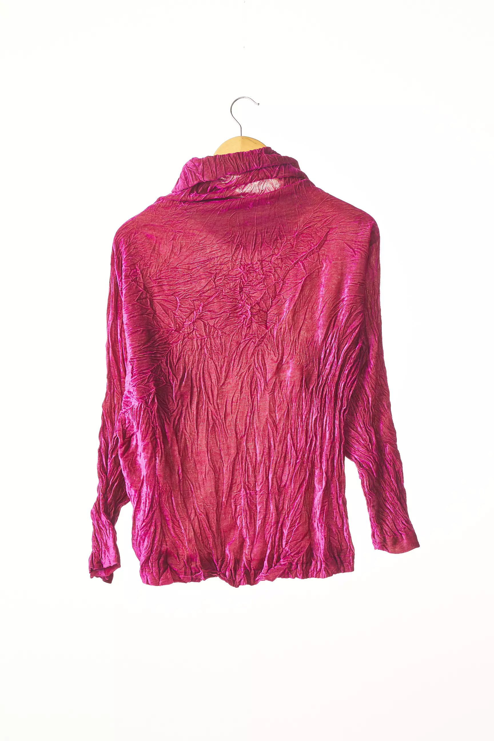 Issey Miyake Cols Roules Femme couleur rose