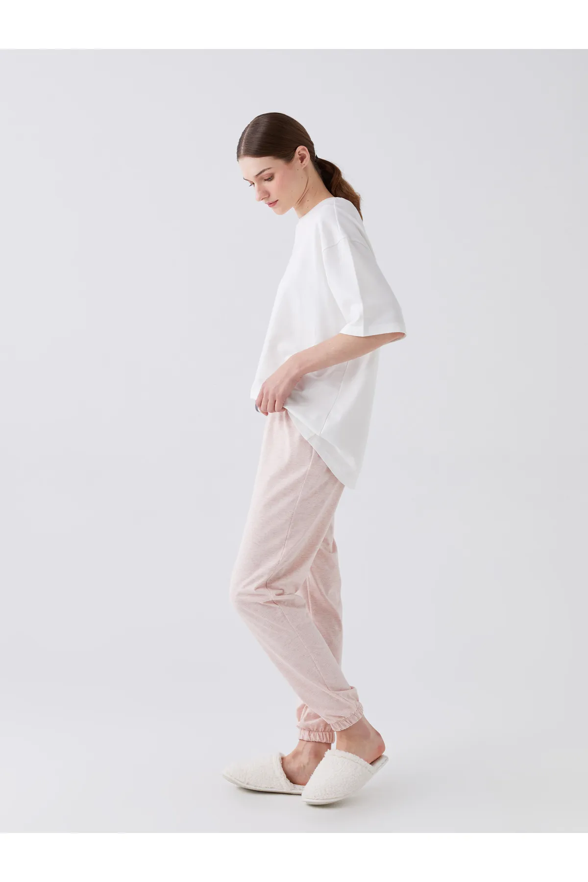 LC Waikiki  Einfarbige Jogger-Pyjamahose für Damen mit elastischem Bund
