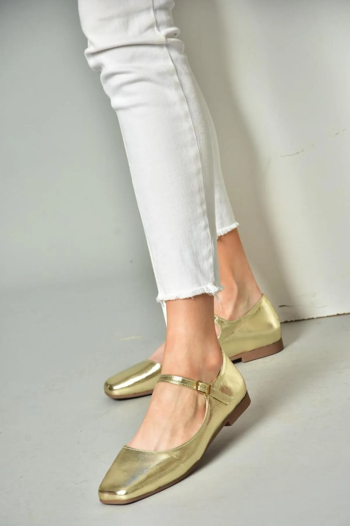 Fox Shoes  Ballerina - Goldfarben - Flacher Absatz