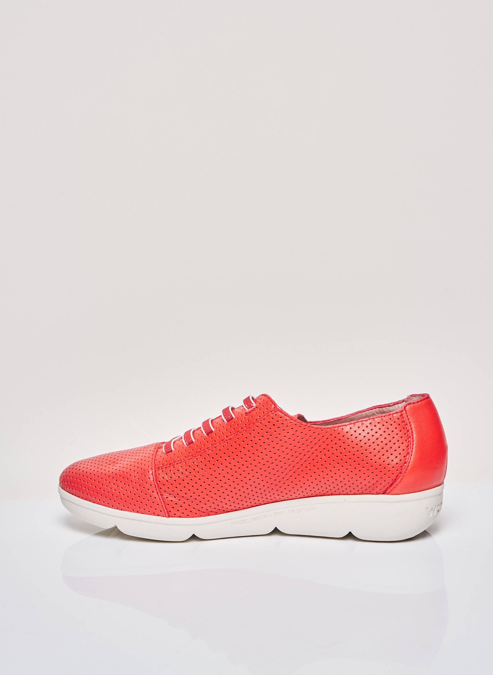 Wonders Derby Femme couleur rouge