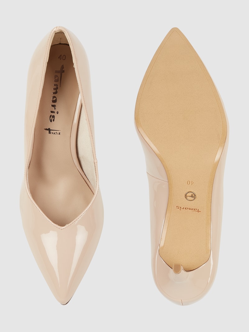 Pumps in Lack-Optik in beige