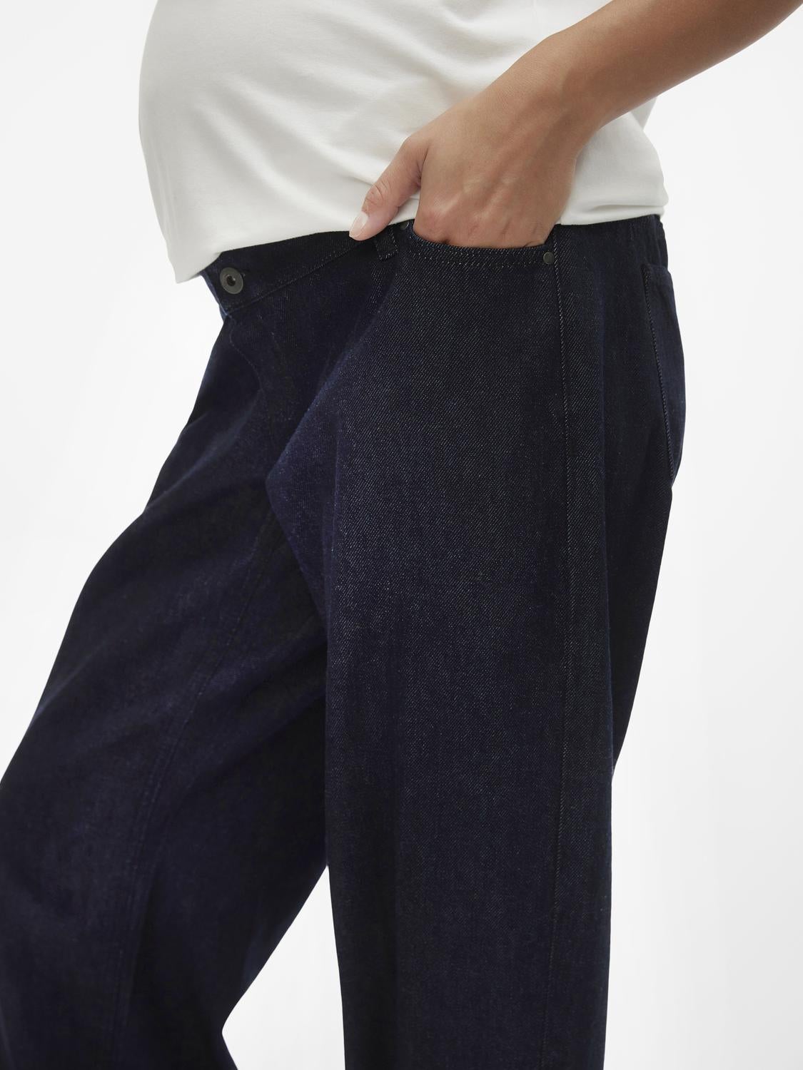 Umstands-jeans