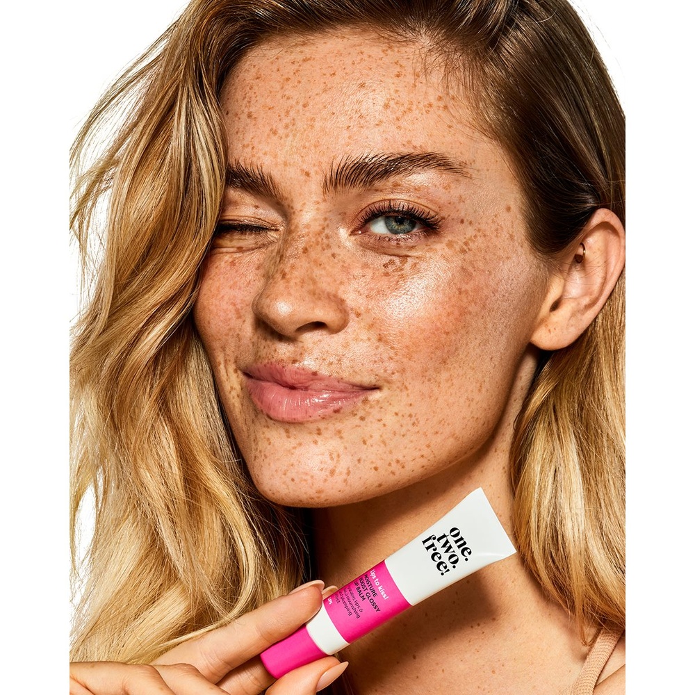 ONE.TWO.FREE! SOIN LUMIERE ONE.TWO.FREE Soin Visage éclat 45 min