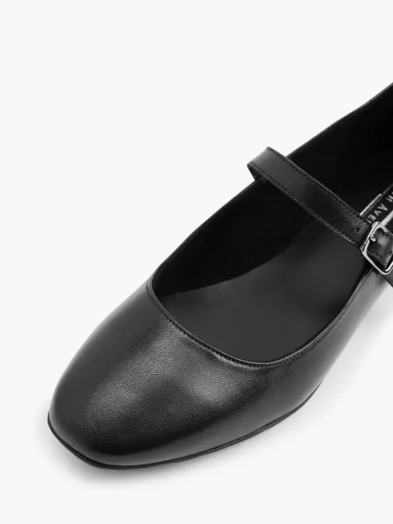 5th Avenue Leder Mary Jane Ballerina