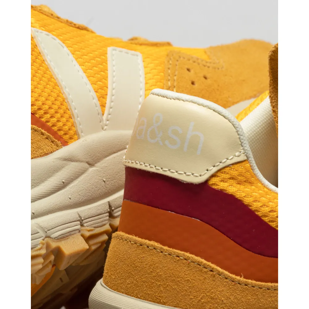 VEJA x BA SH Dekkan BH0103069A / gelb