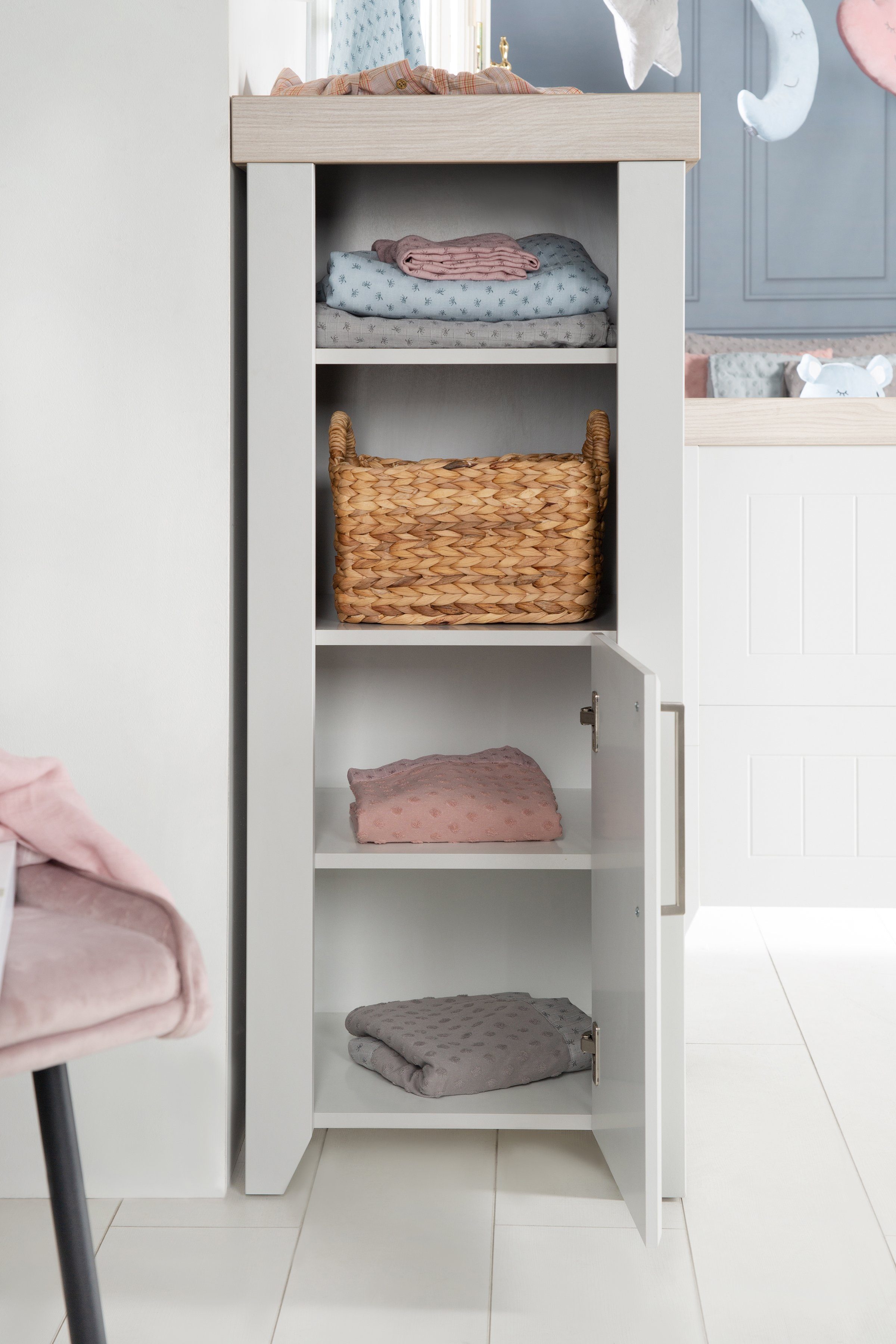 roba® Kinderregal Helene, mit Tür; Made in Europe