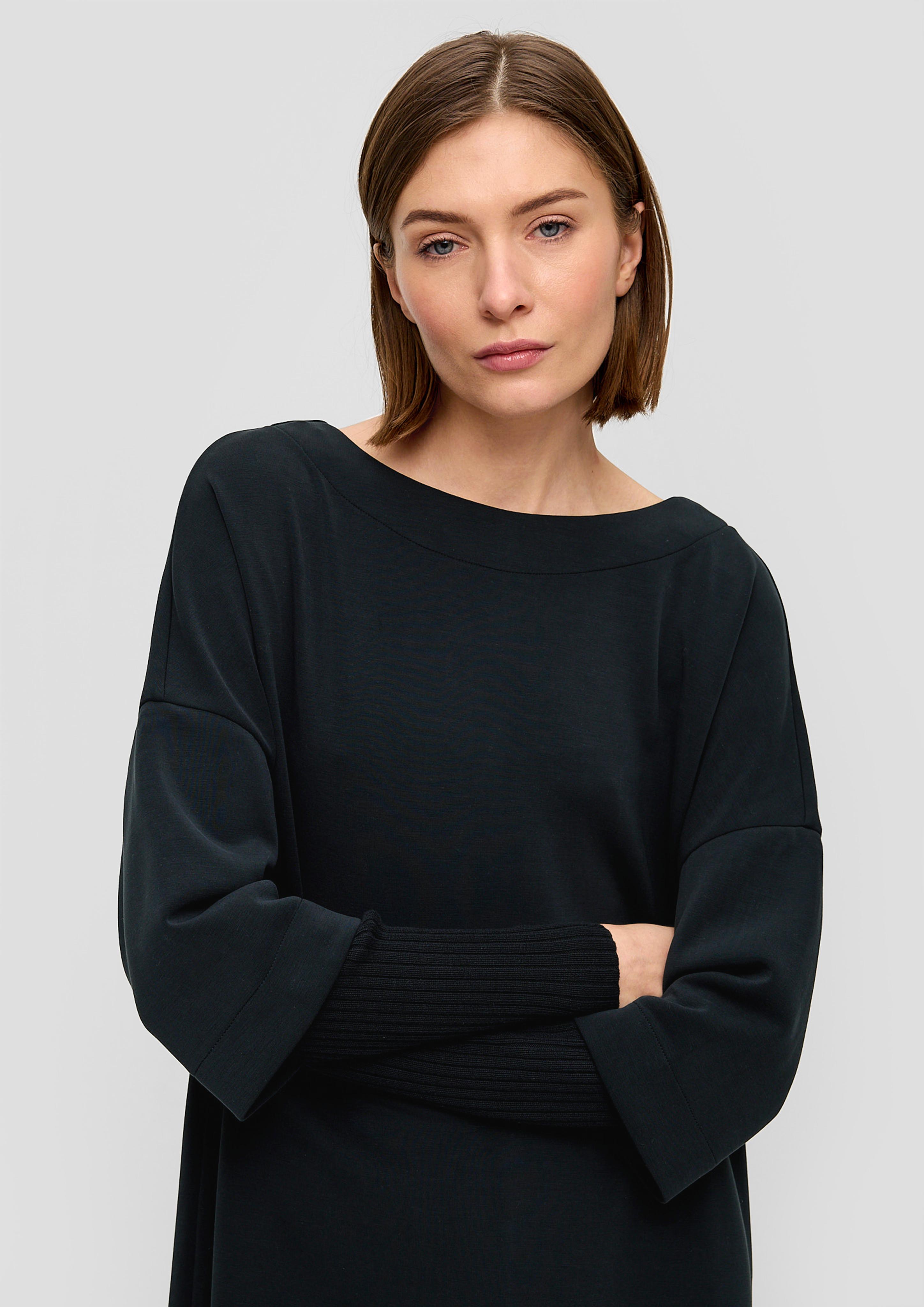 Locker geschnittenes Kleid aus Scuba-Sweatware  2146025-5989