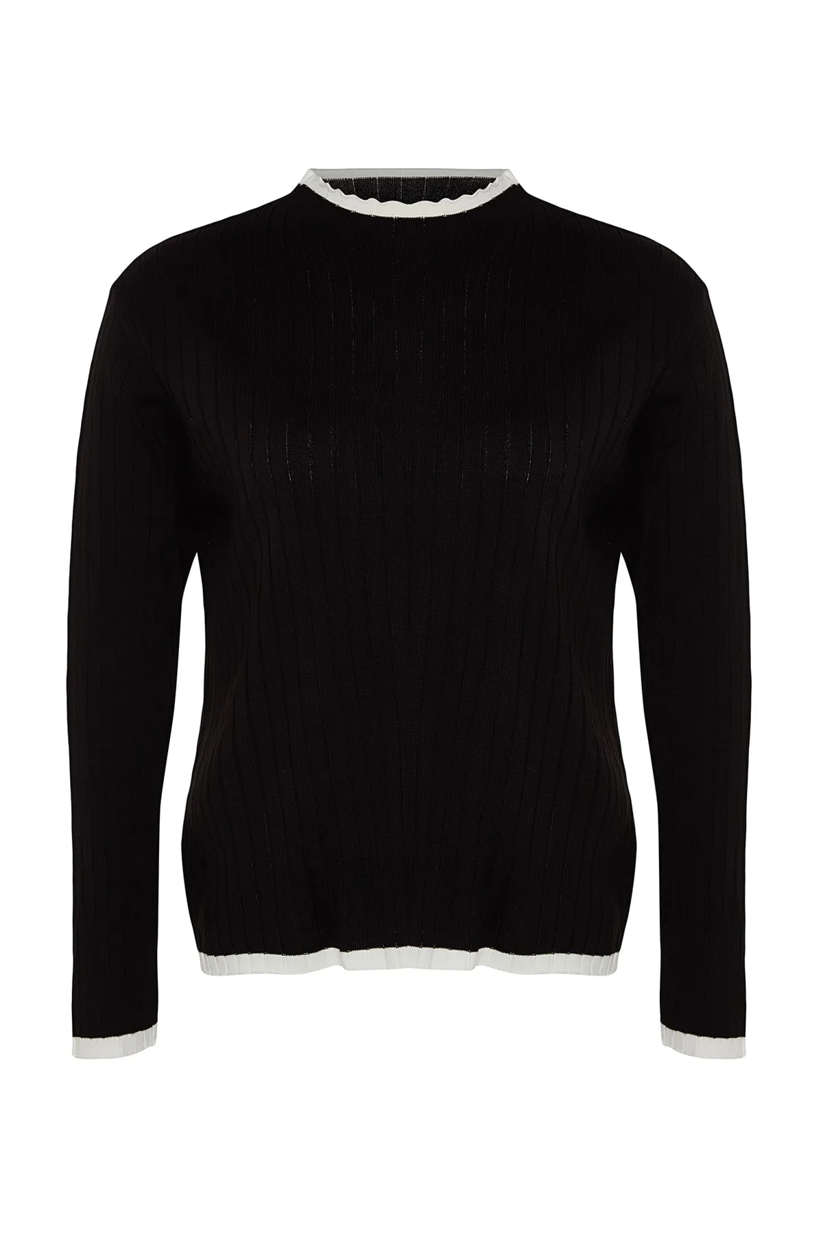 Trendyol Curve  Schwarzer, gestreifter Strickpullover mit detaillierten Details