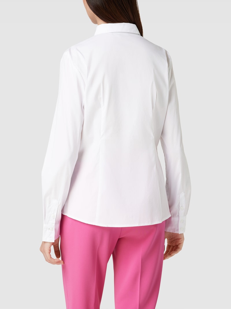 Hemdbluse mit Kentkragen in weiß