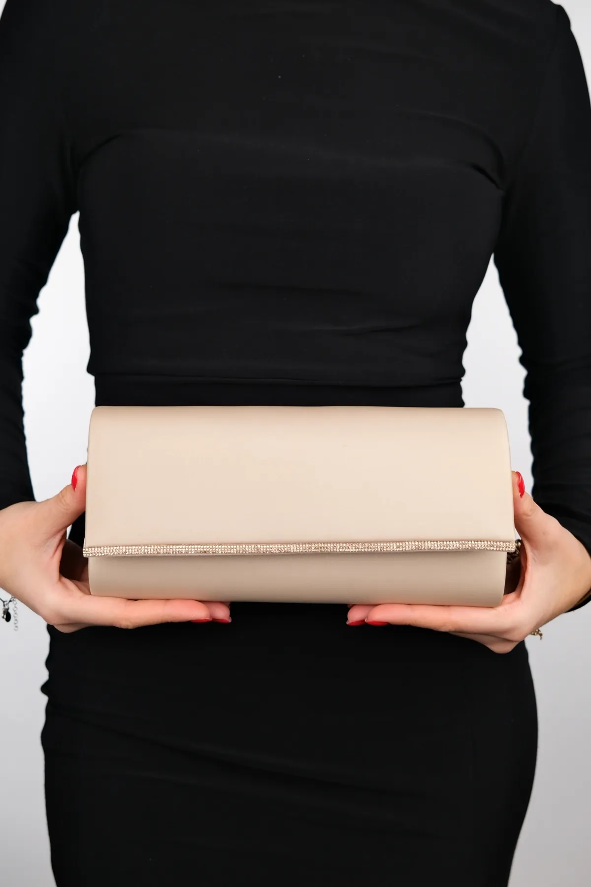 LuviShoes  MARIA Abendkleid-Tasche für Damen in Dunkelbeige aus Satin und Stein