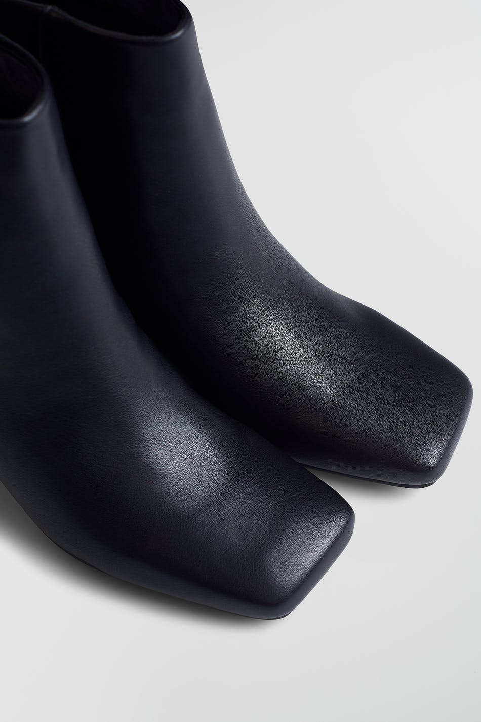 Laura high heel boots