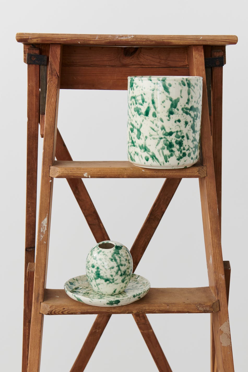 Spot small vase