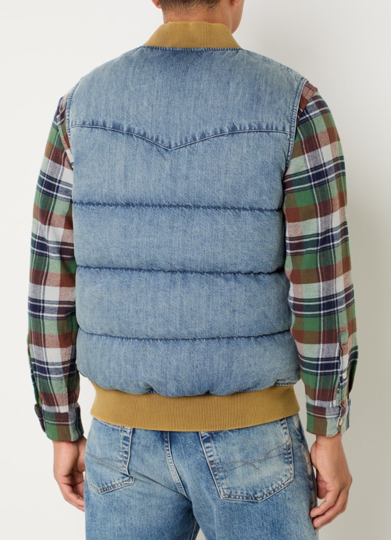 Vestă din denim fără mâneci, în stil western, de la Levi's, umplută cu puf.