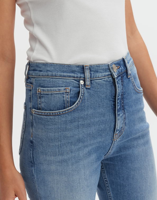 Kick Flared Jeans Eboni