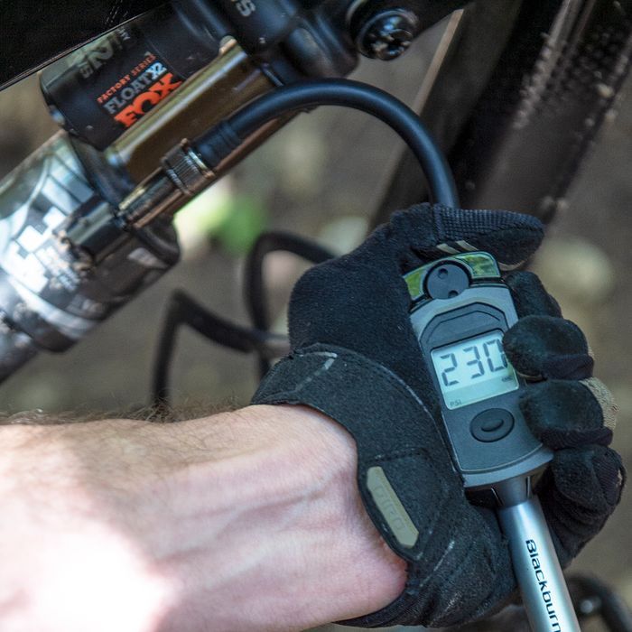 Blackburn Honest Mini Dämpferpumpe digital kaufen | Bike-Discount