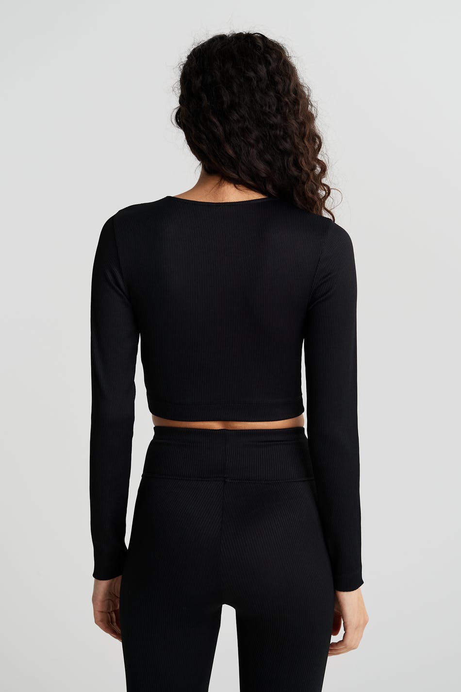 Yara cropped top