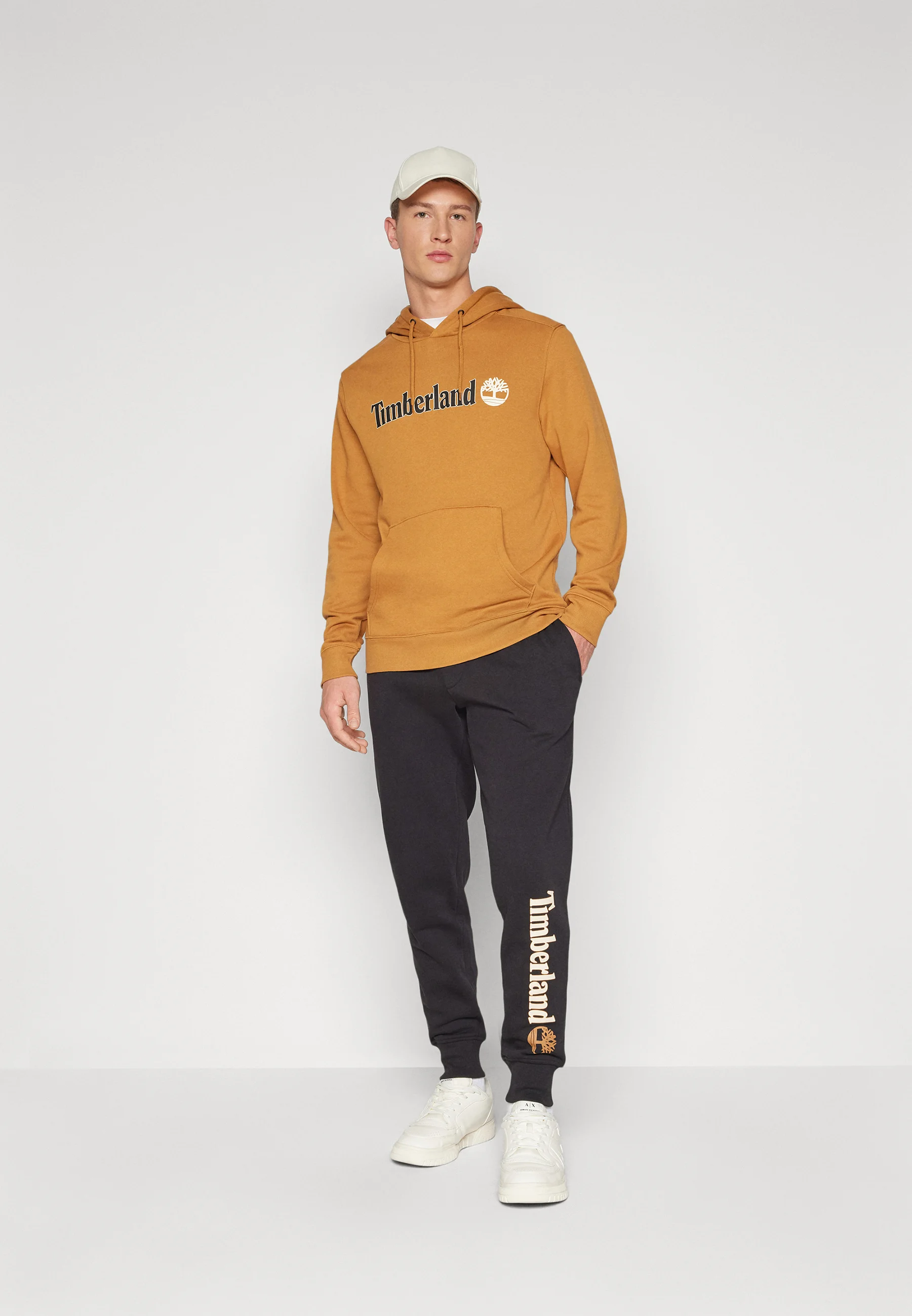Sudadera con capucha Timberland Kennebec River Linear Logo