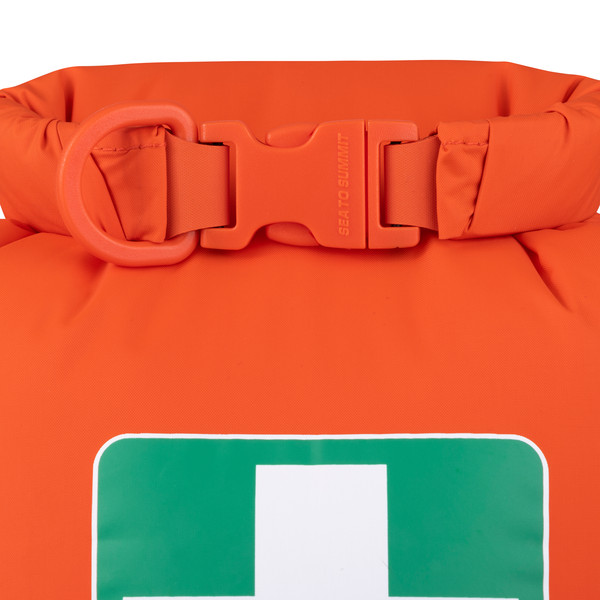 LIGHTWEIGHT DRY BAG FIRST AID