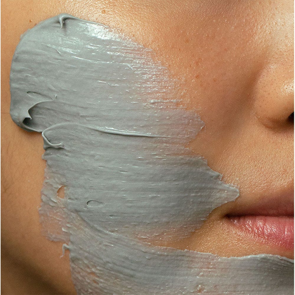 MÁDARA Peel Creamy Clay AHA Peeling Maske 7 % 60 ml