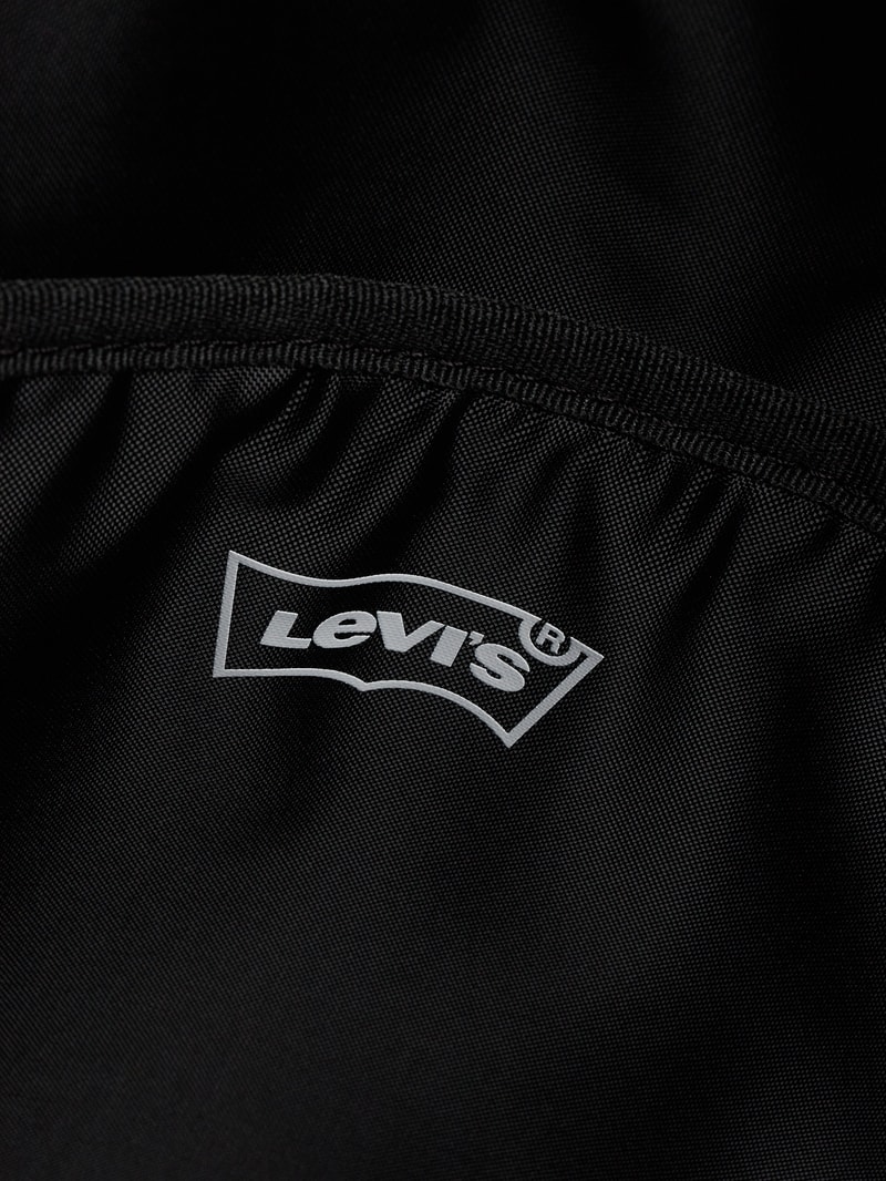 Rucksack mit Frontfächern in schwarz