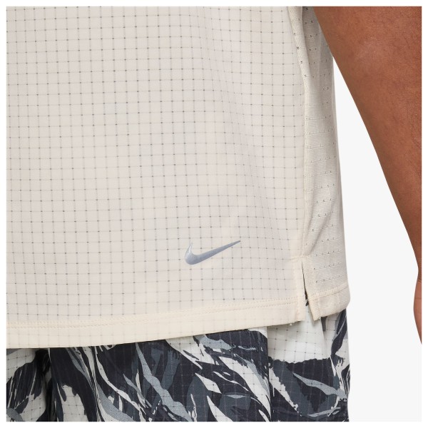 Nike - Dri-Fit Trail Solar Chase S/S - Laufshirt