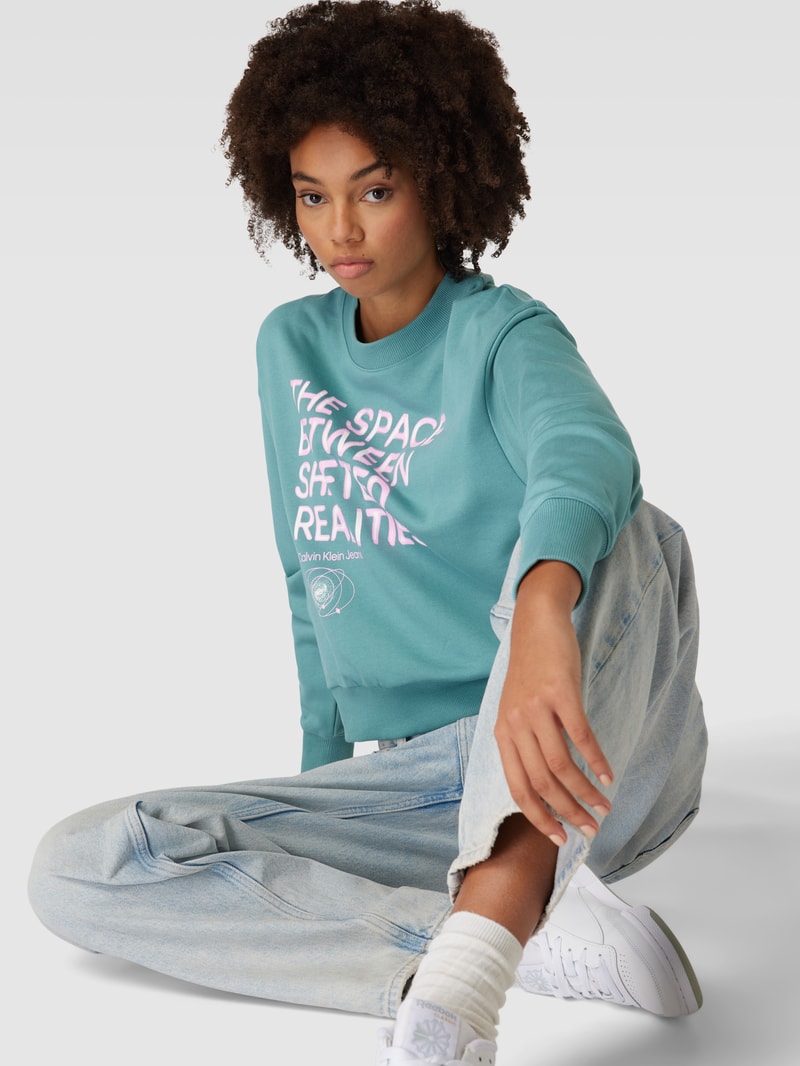Sweatshirt mit Statement-Print Modell 'FUTURE FADE' in schilf