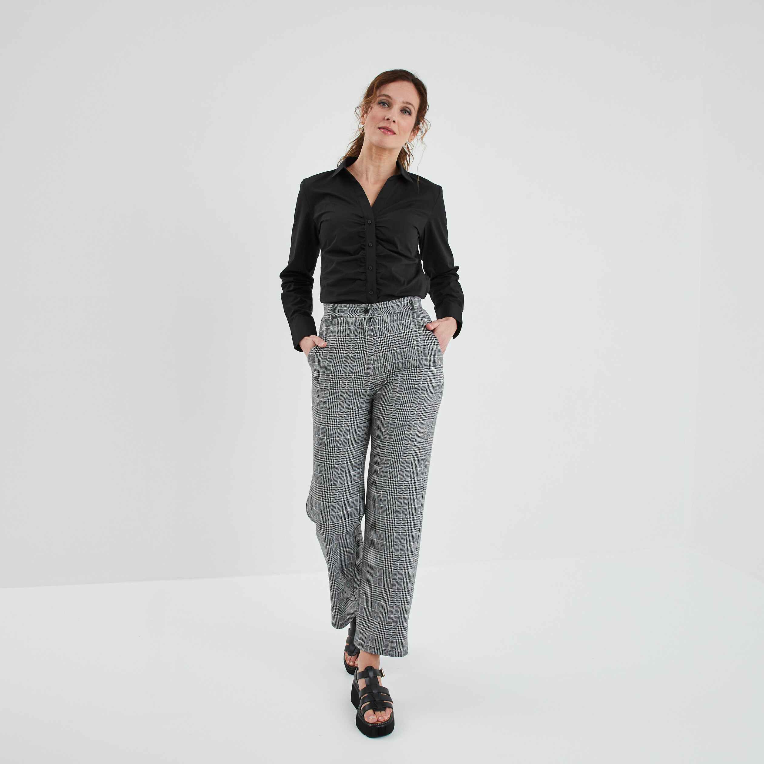 Chemise froncée cintrée satin Liberto noir femme | La Halle