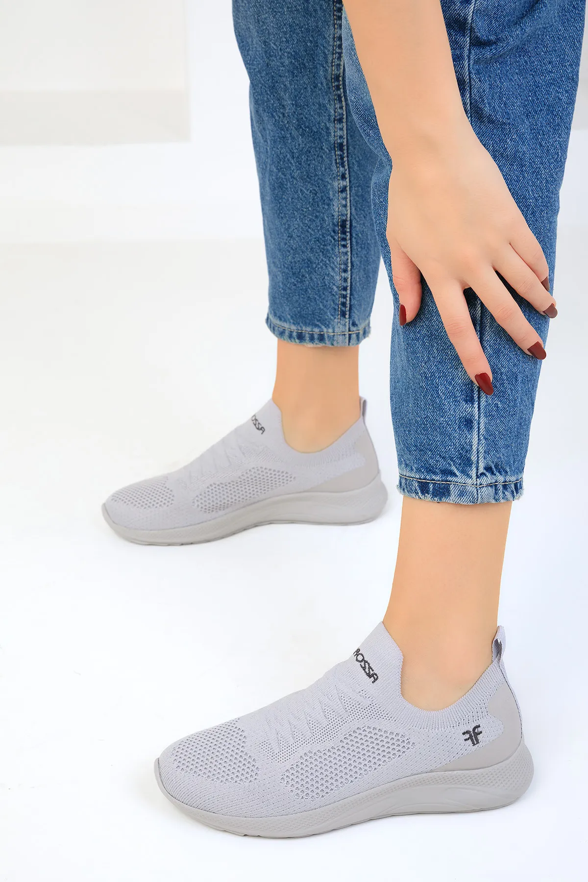 SOHO  Grauer Damen-Sneaker 16979