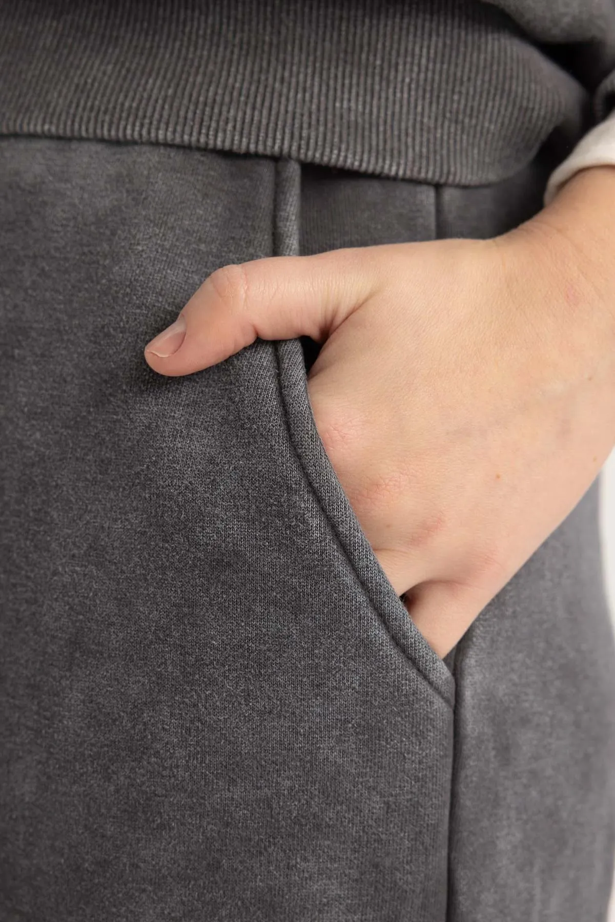 DeFacto  Dicke Jogginghose mit Joggertaschen