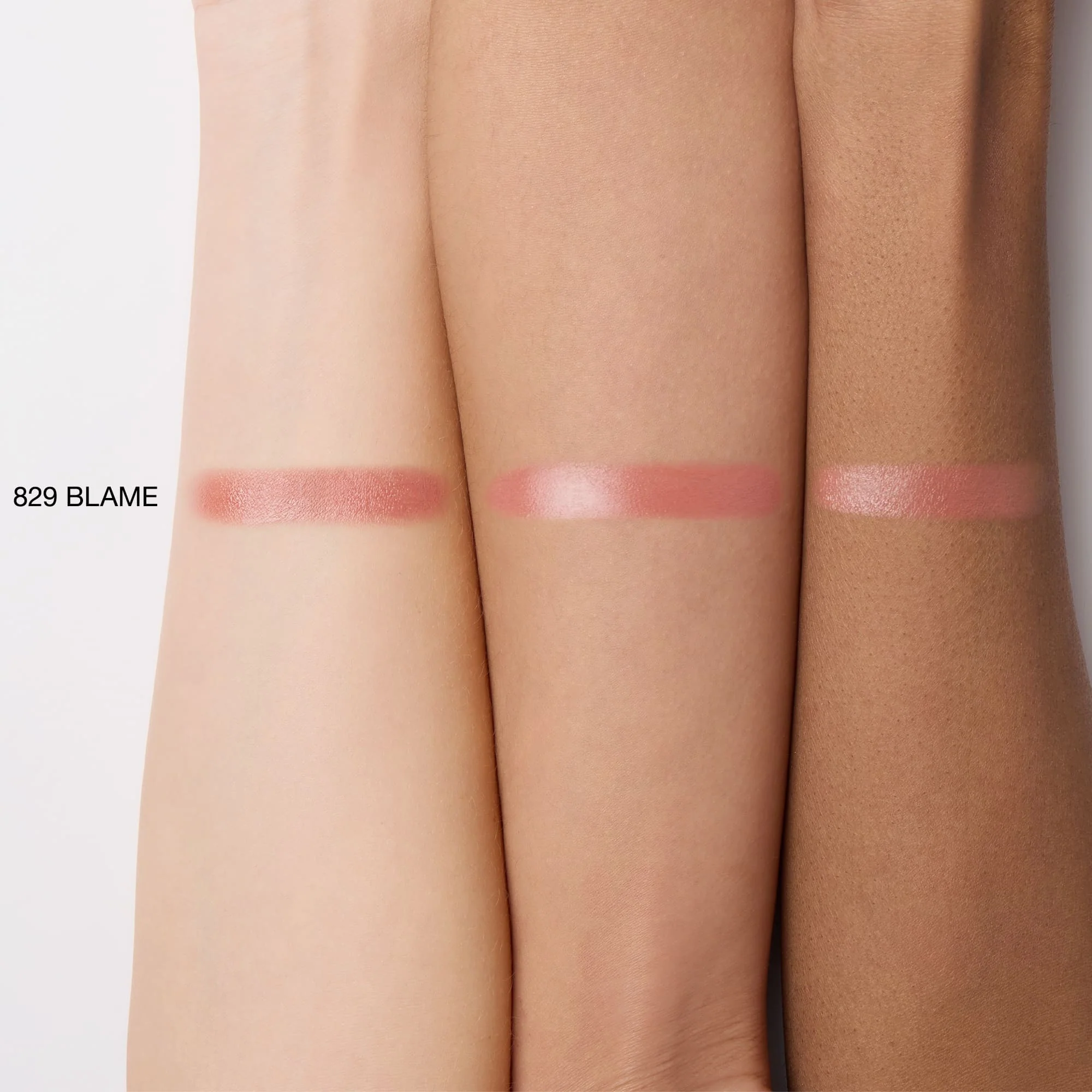 IRIS VAN HERPEN X NARS EXPLICIT LIPSTICK Lips - Rúzs