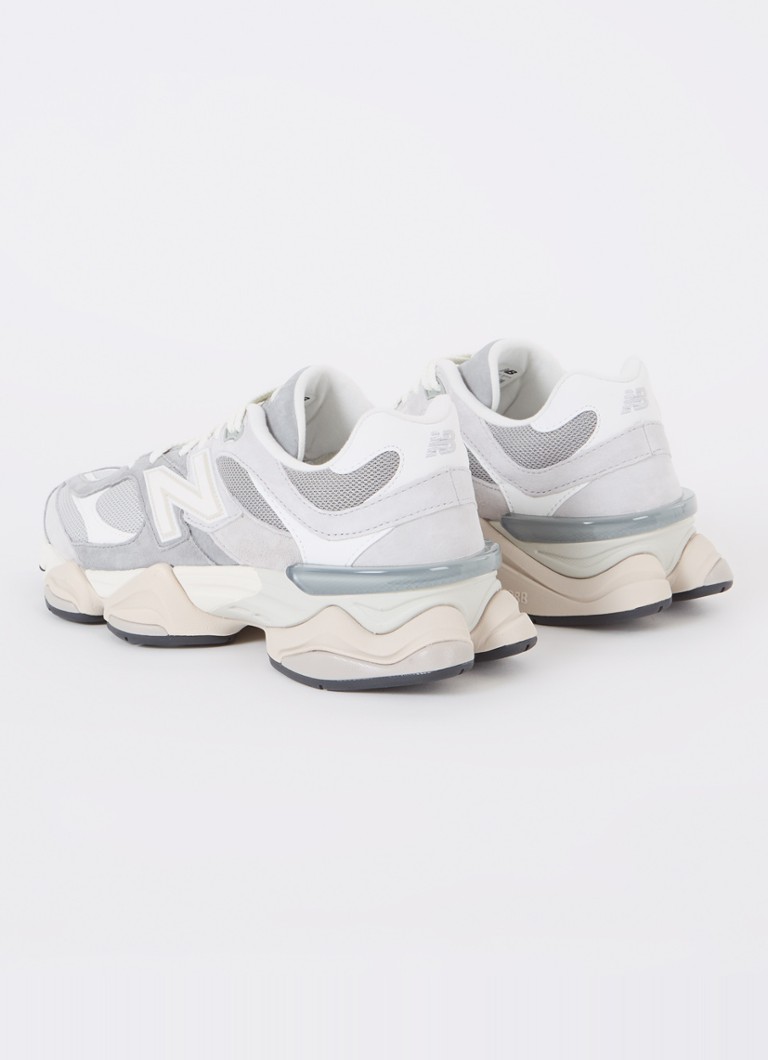 Teniși New Balance 9060 din piele întoarsă cu detalii din plasă