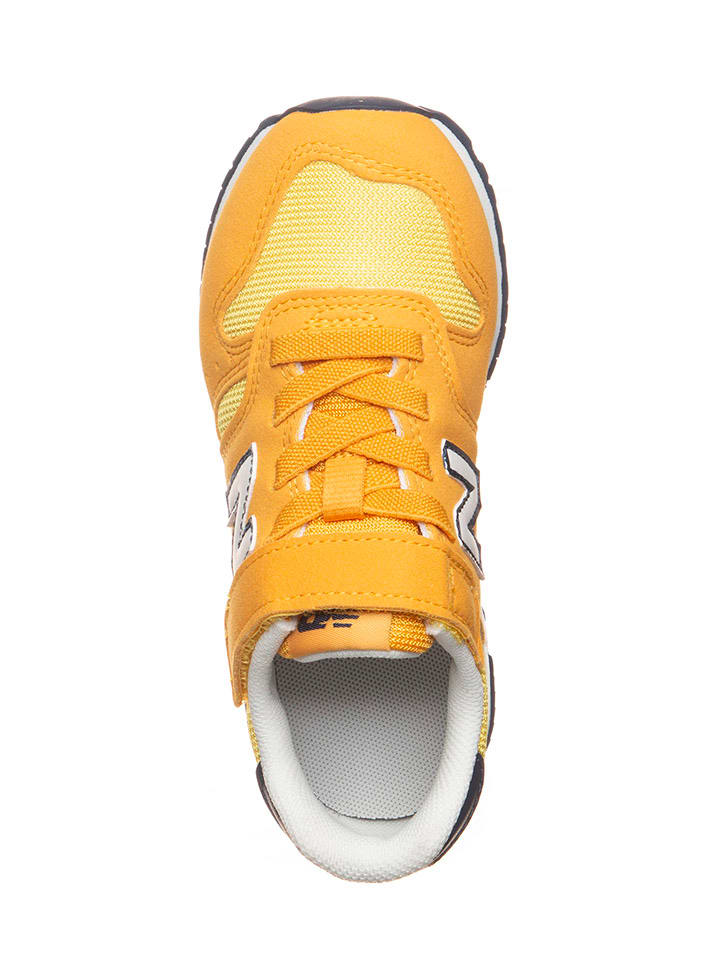 New Balance Sneakers 