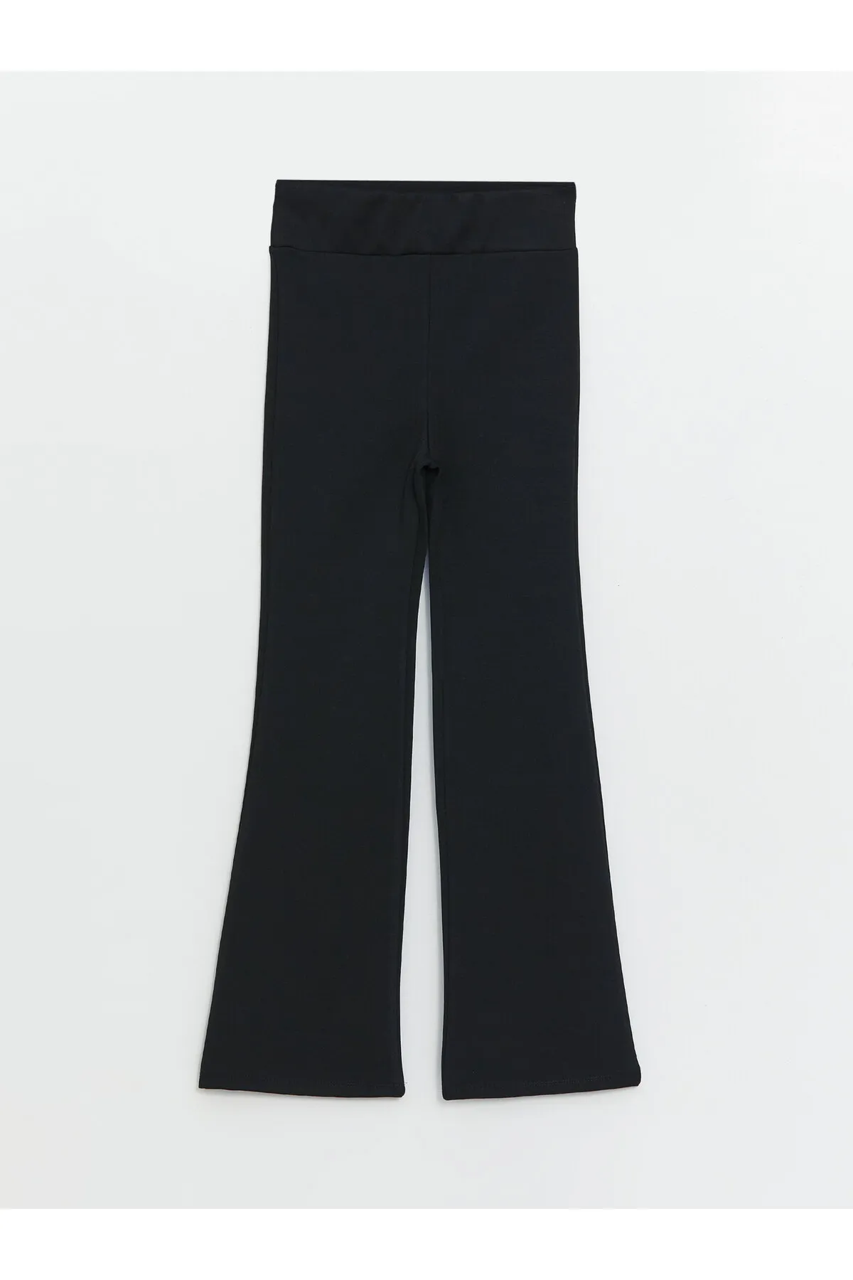 LC Waikiki  Petite Damen-Hose mit elastischem Bund und geradem Schnitt
