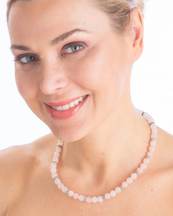 Collier en pierres naturelles