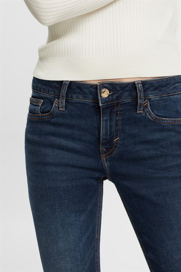 Mid-Rise-Stretchjeans in schmaler Passform