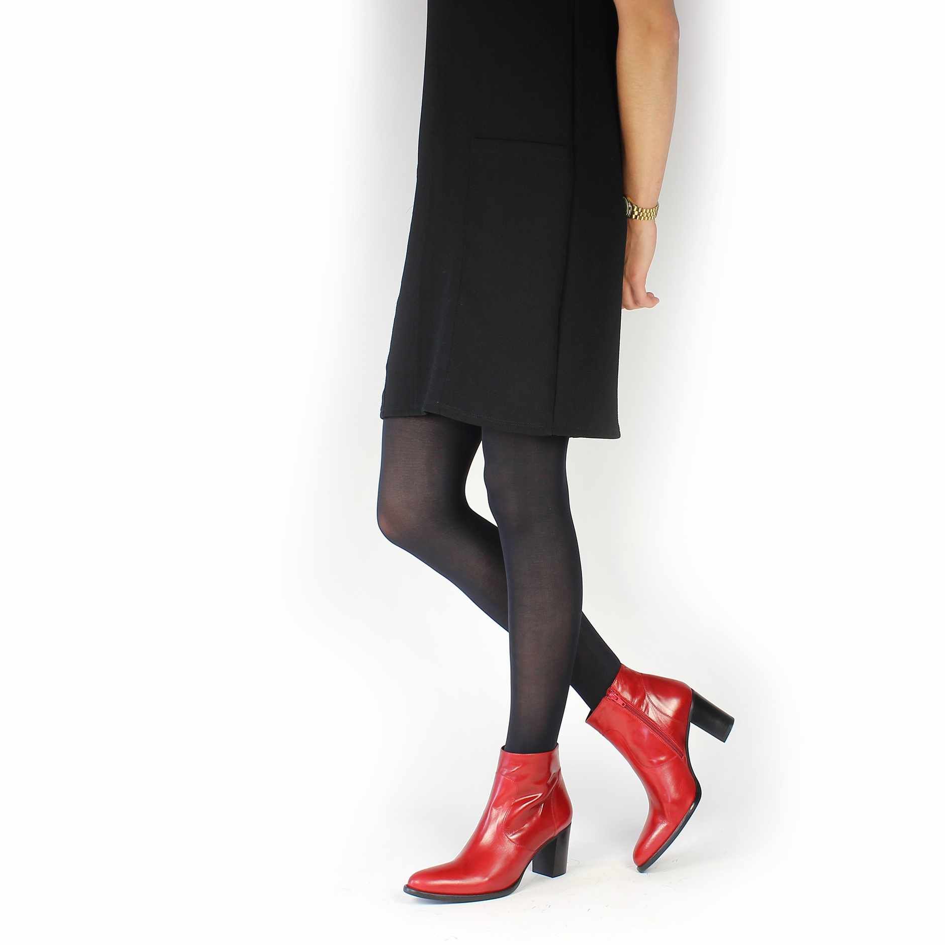 Janie Philip  PACA - Rouge