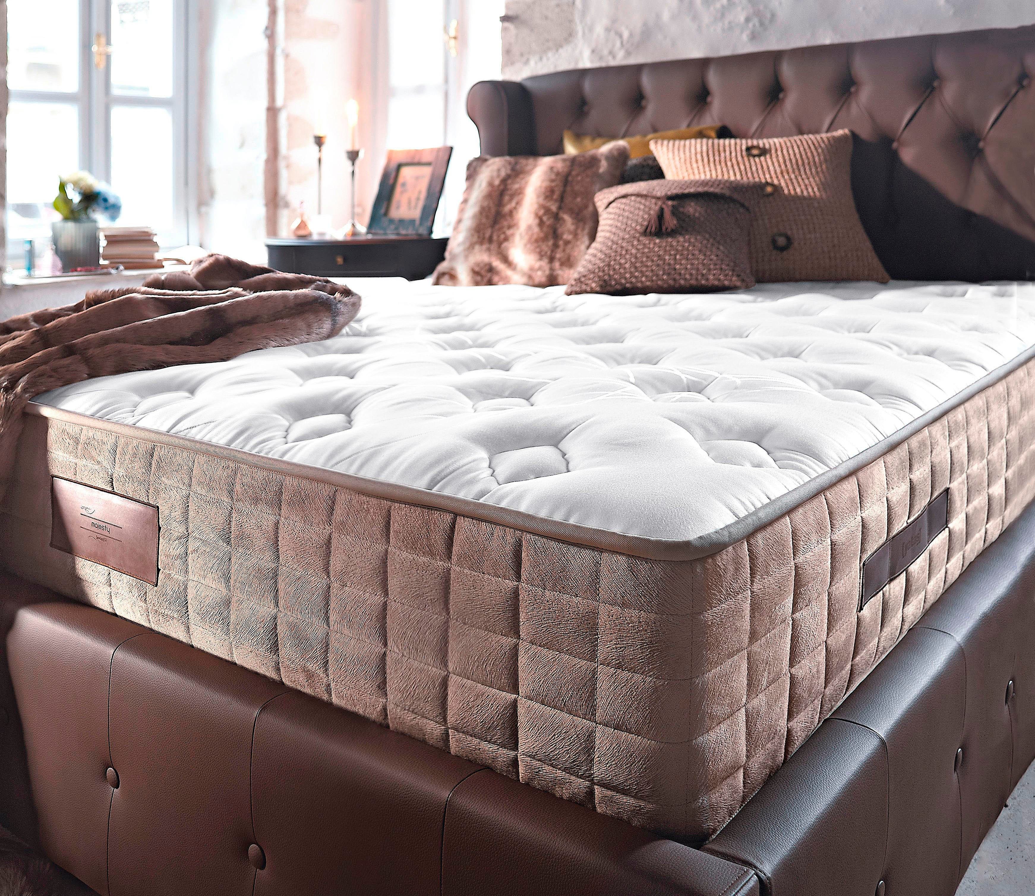 Taschenfederkernmatratze Majestät First Class, Yatas Bedding, 30 cm hoch, (1-tlg), spezielles Federkernsystem mit punktelastischer Unterstützung