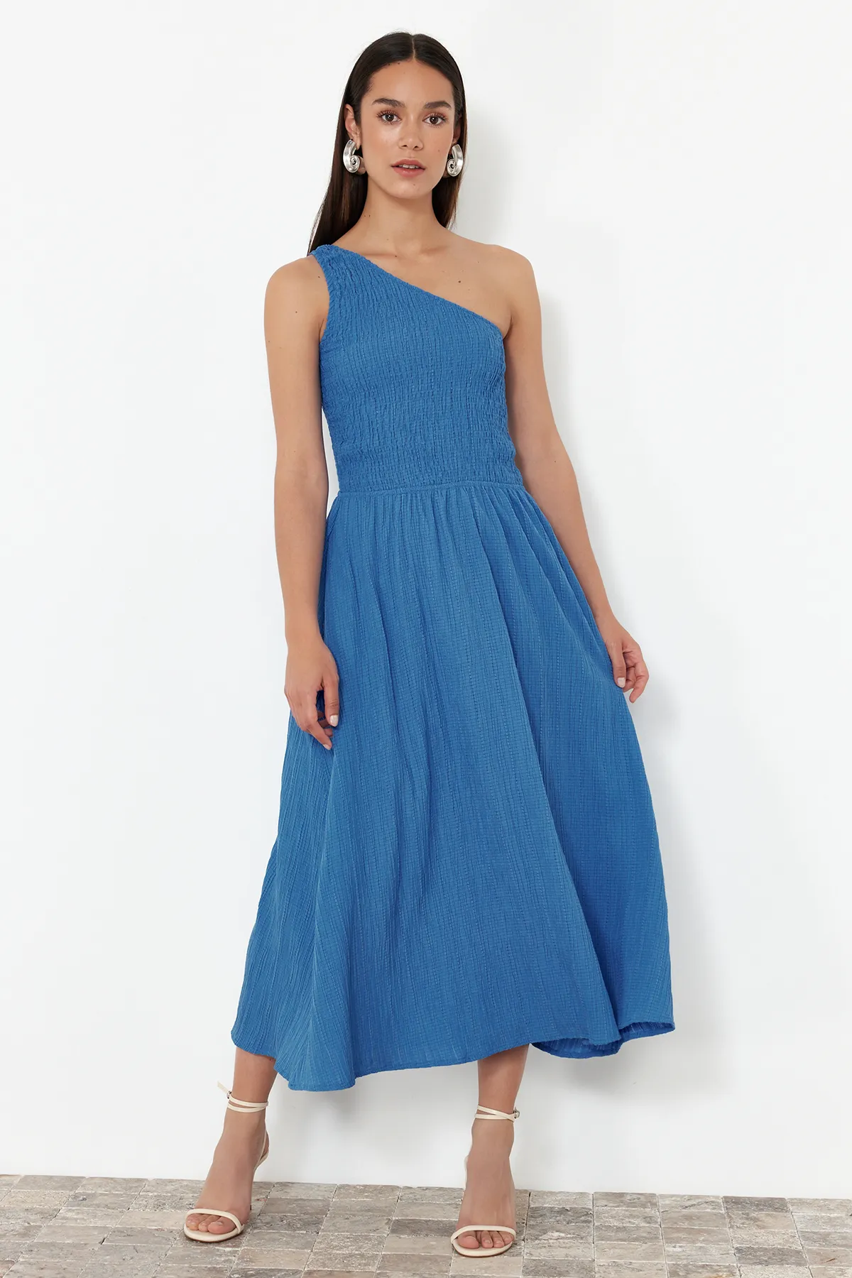 Trendyol Collection  Saks Straight TWOSS23EL01830