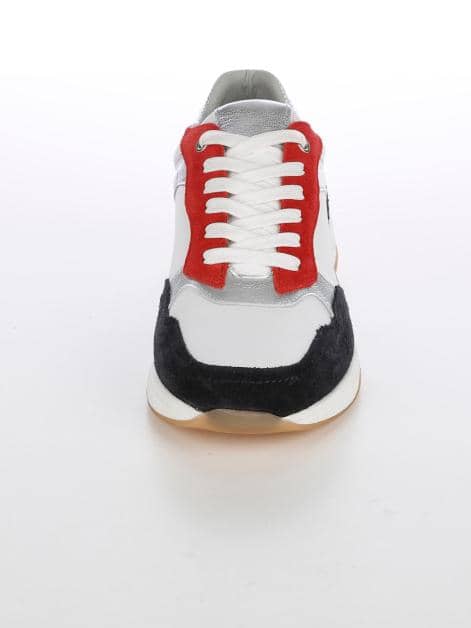 Schnürschuh in farbenfrohem Design