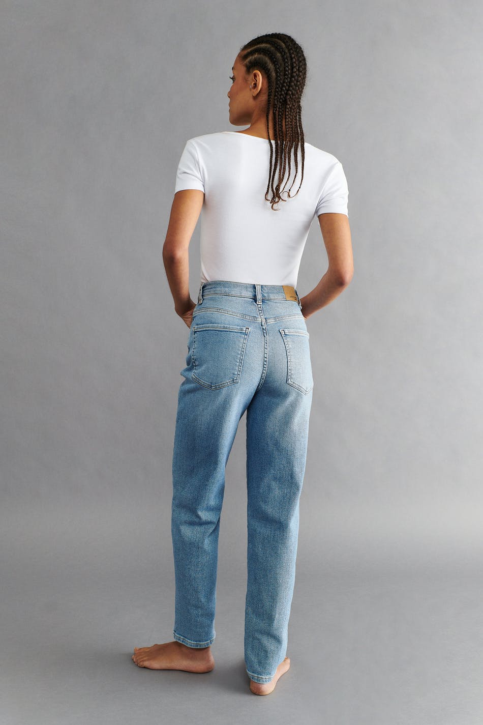 Comfy mom jeans