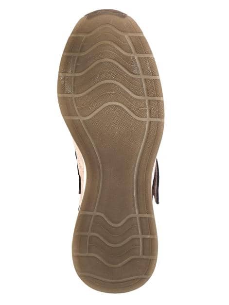 Klettslipper mit besonders hohem Keilabsatz
