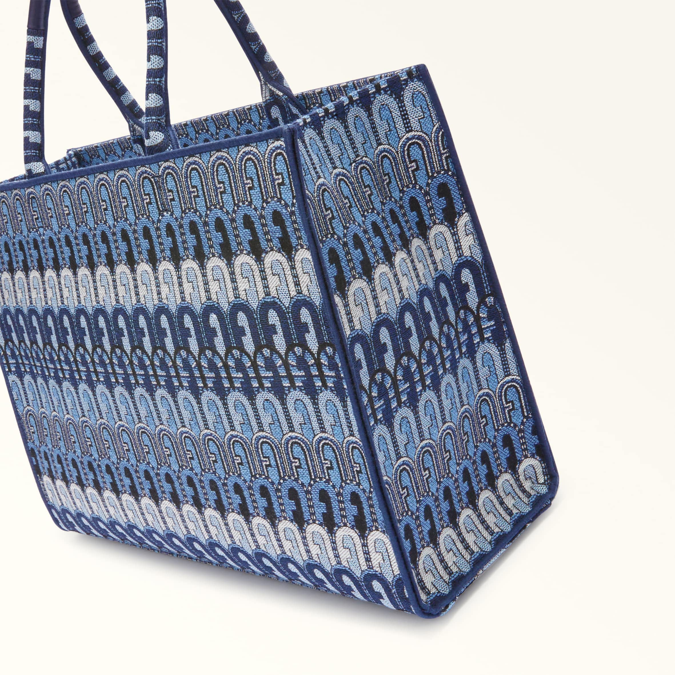 Furla Opportunity