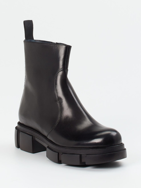 Stiefelette-17330090162 Konstantin Starke