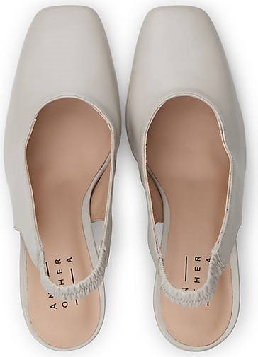 Another A Sling-Pumps