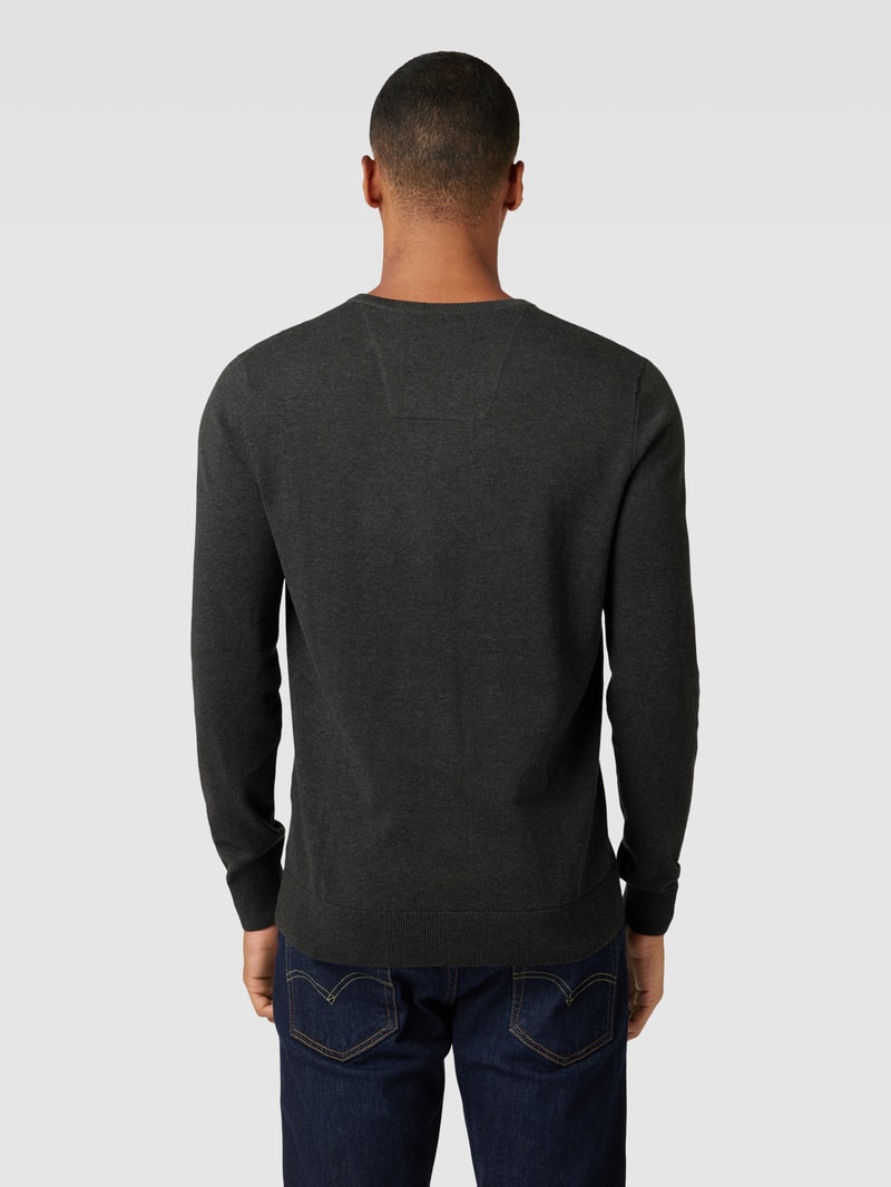 Strickpullover mit V-Ausschnitt in dunkelgrau meliert