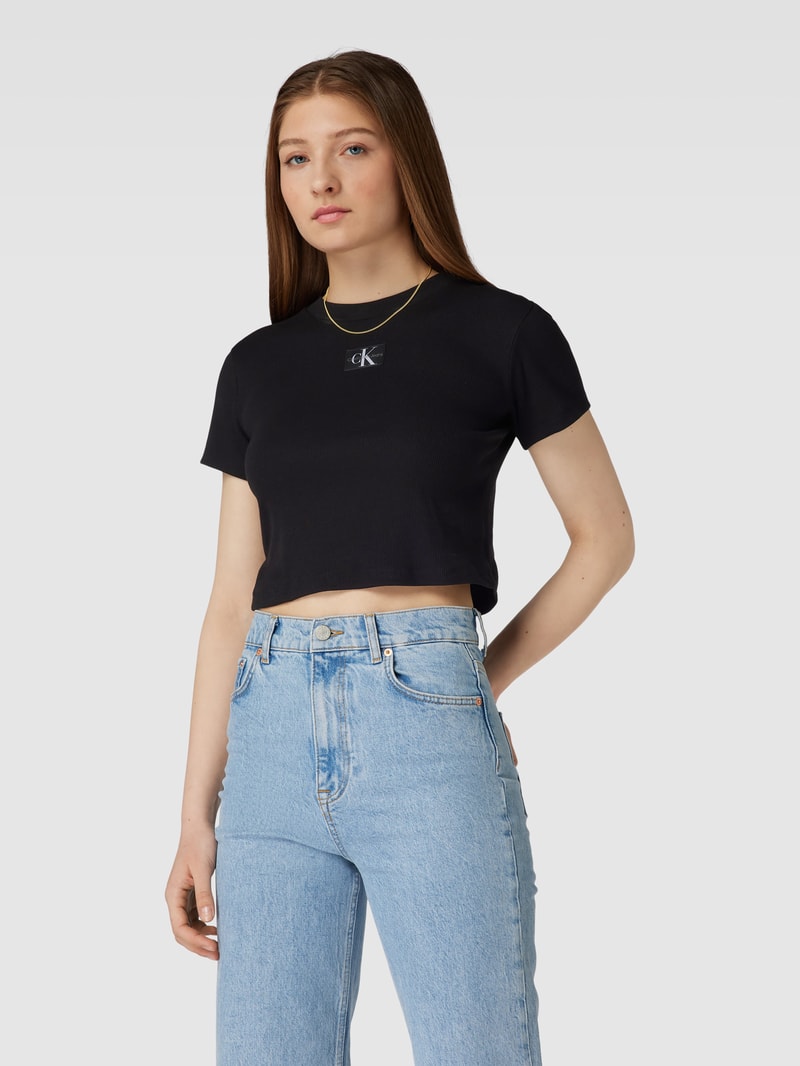 T-Shirt in Feinripp-Optik Modell 'BADGE' in black