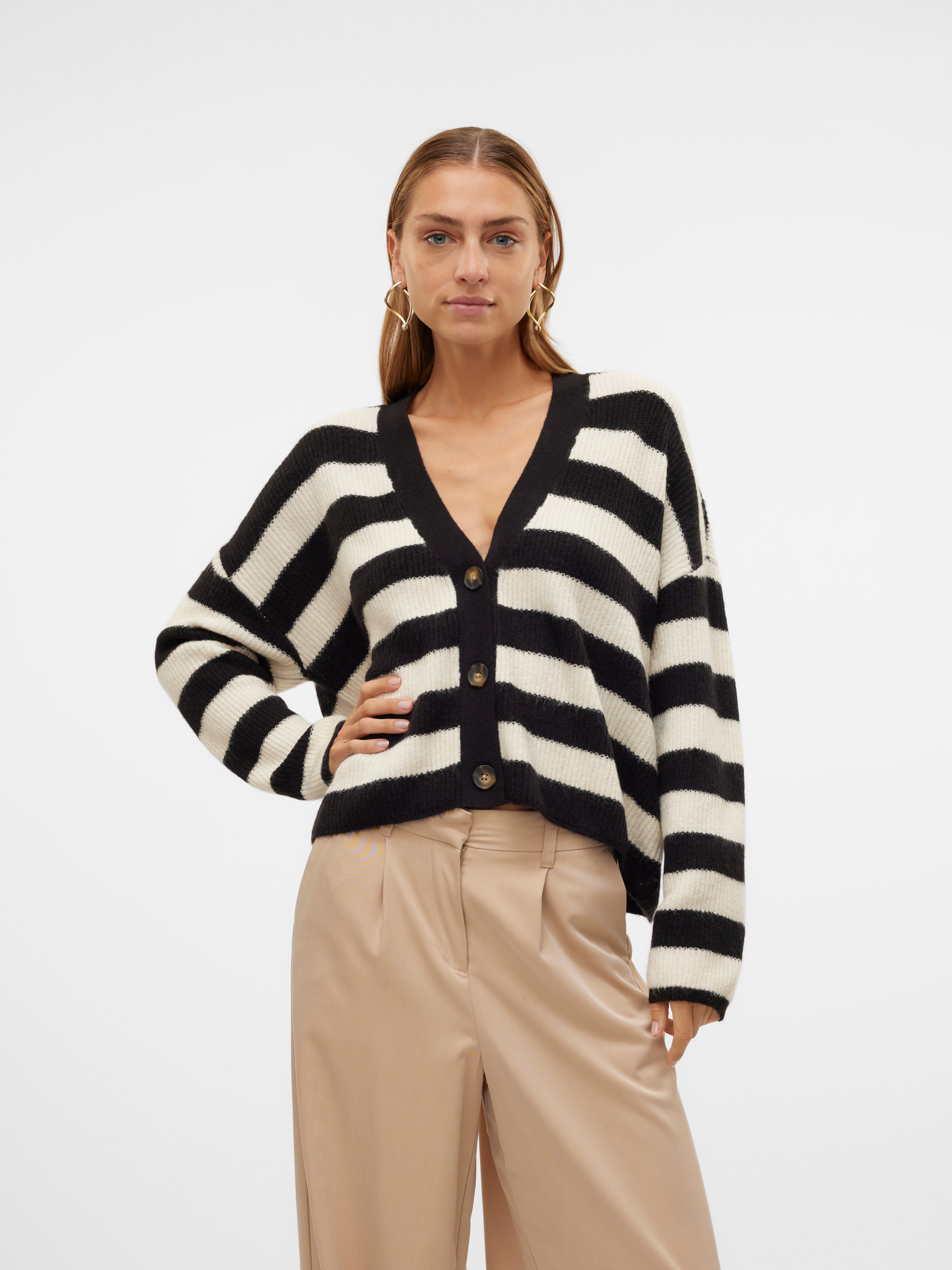 VMNATAHLIE Strickjacke